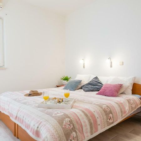 Lily'S Apartments دوبروفينك المظهر الخارجي الصورة