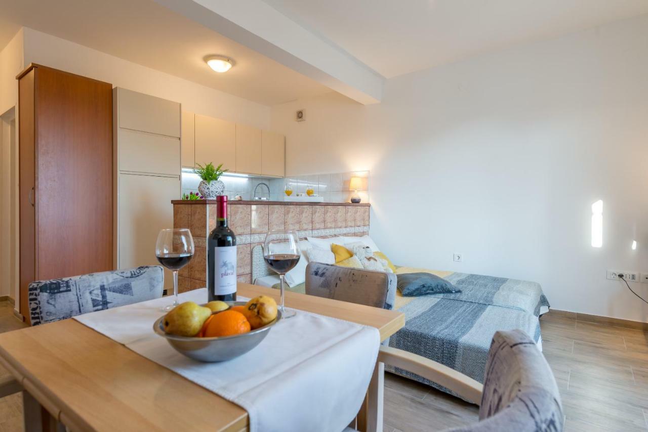 Lily'S Apartments دوبروفينك المظهر الخارجي الصورة